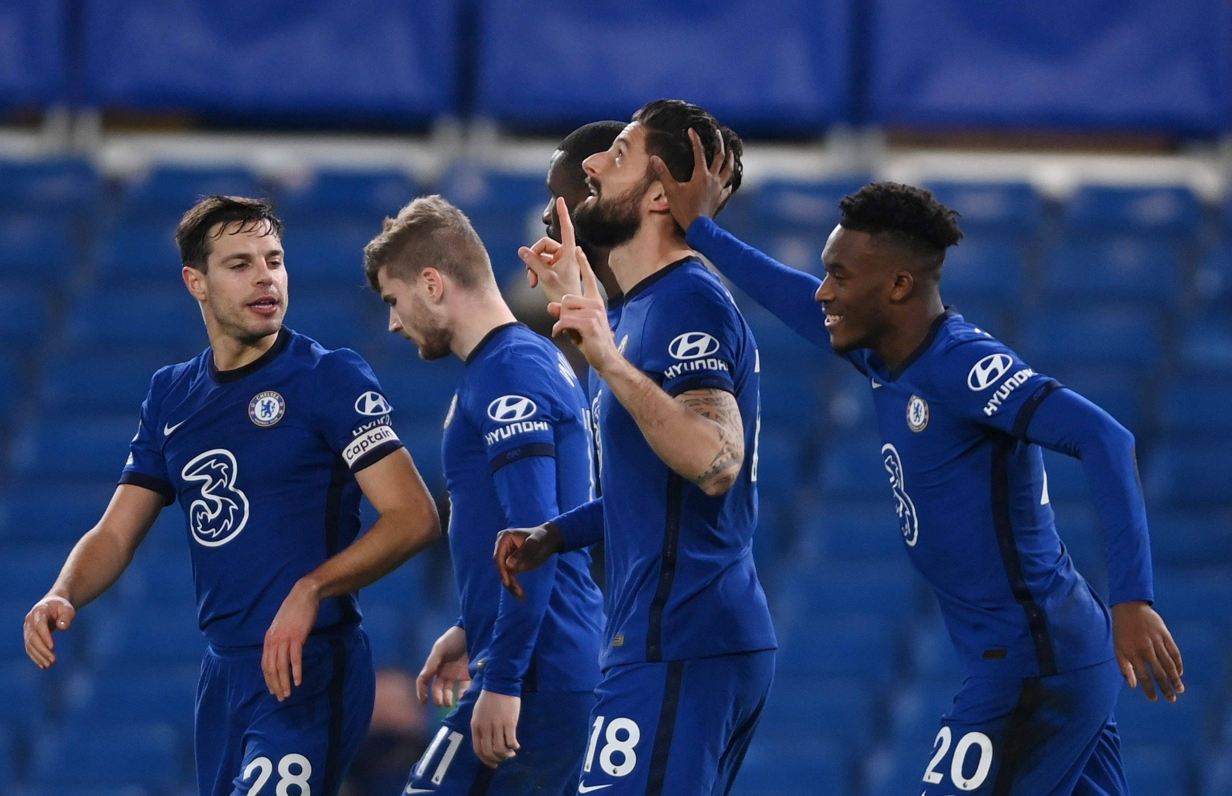 尤其是他在 尤其是他在