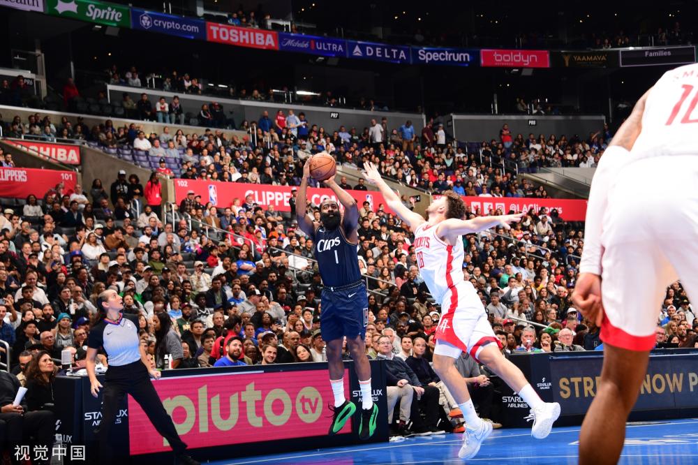 湖人阵容中 湖人阵容中