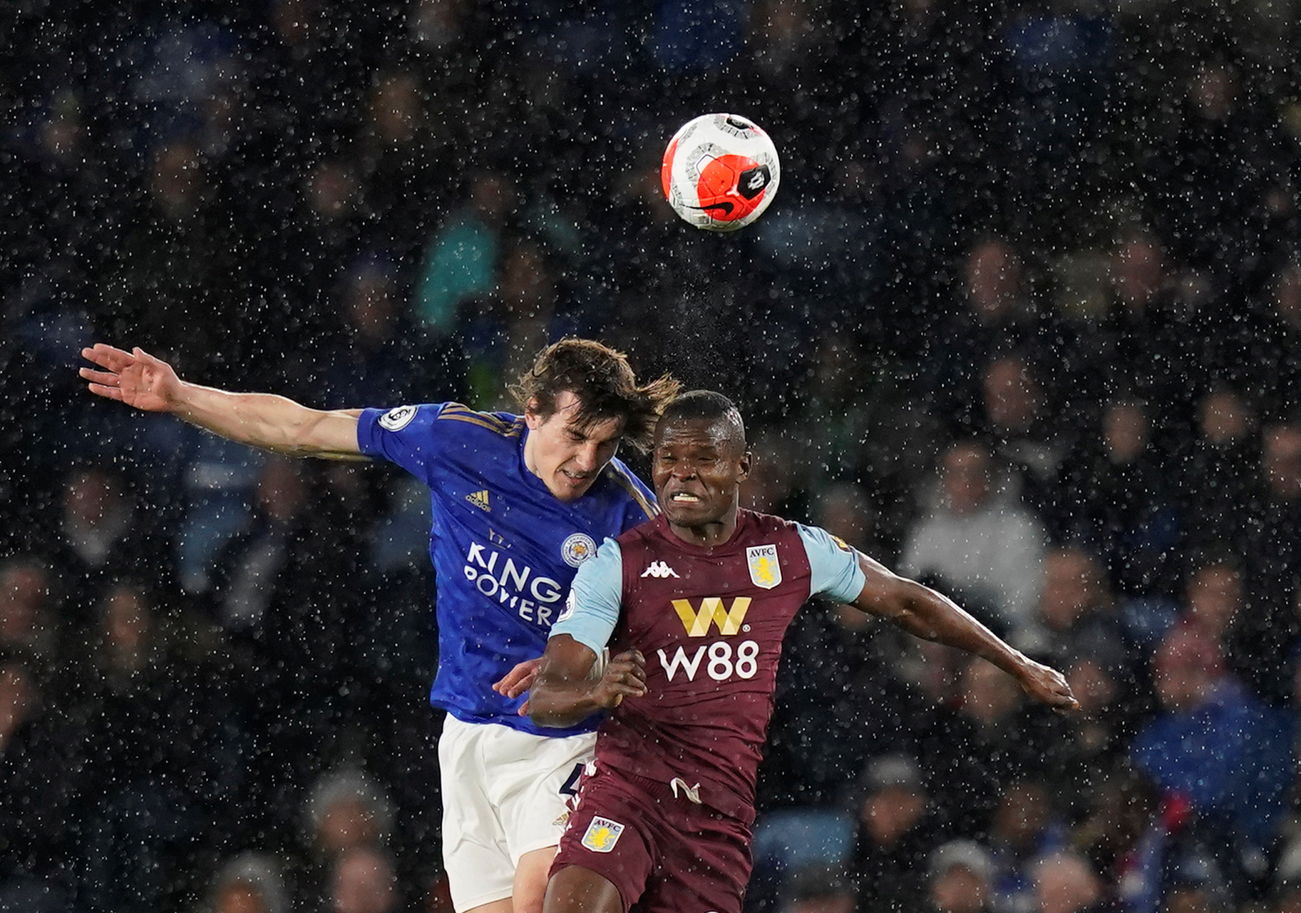 洲足坛引援 洲足坛引援