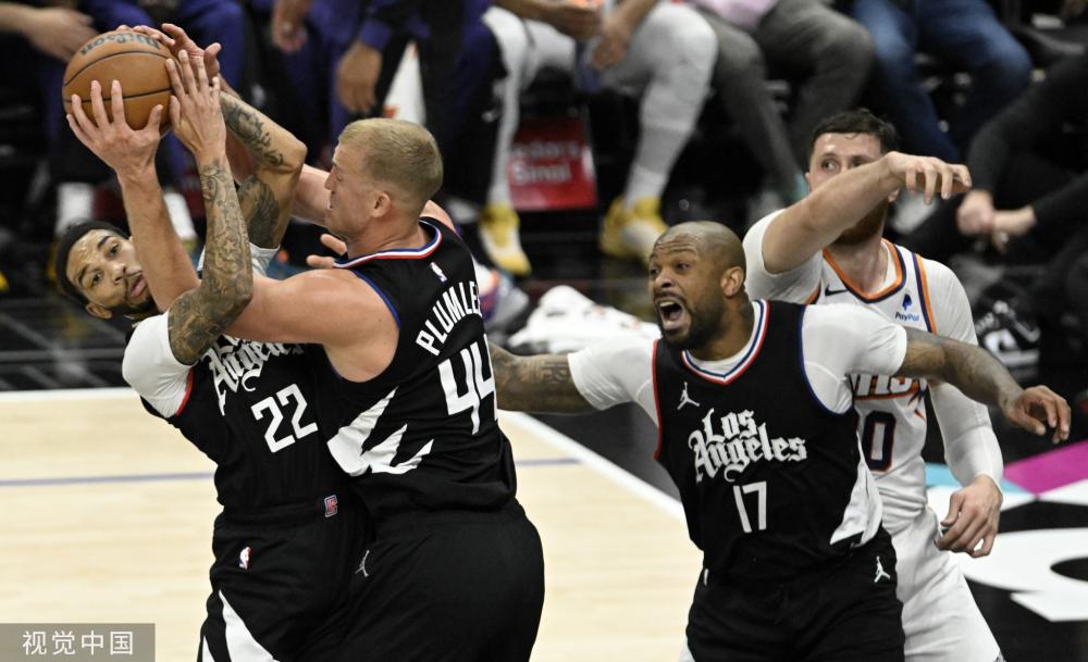 她并不在意 她并不在意