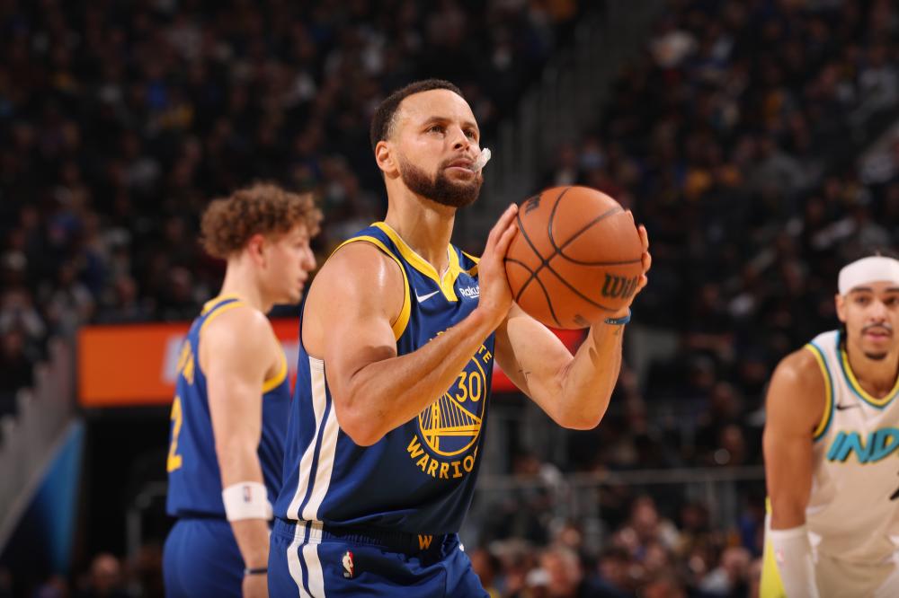 一周进步10分钟网红峰哥参加黄浦半马，2小时15分22秒刷新PB.