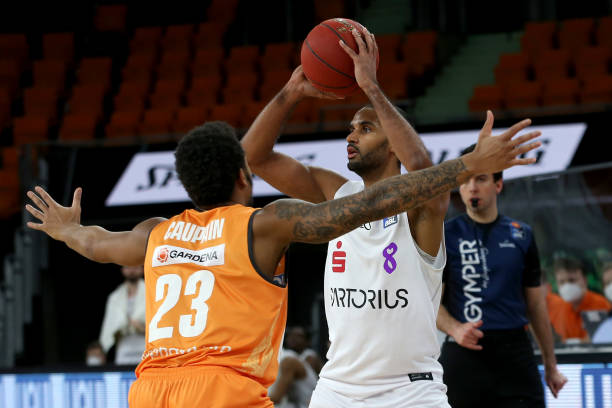 初目标一直 初目标一直