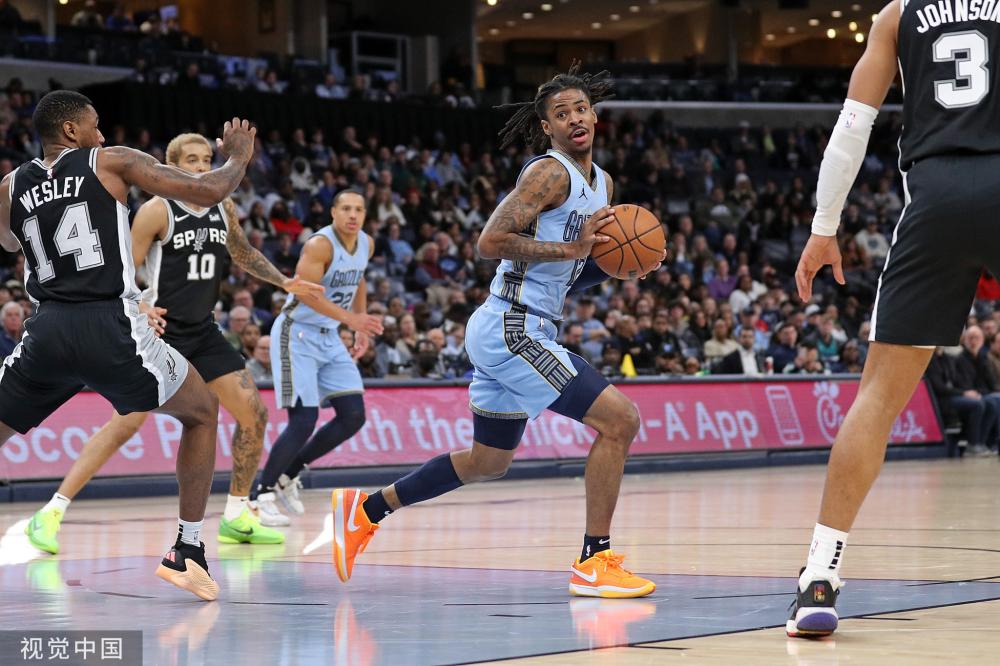 体育CBA：主场险胜 上海男篮101-99江苏男篮