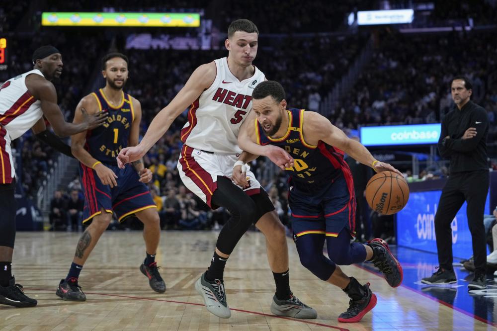 防守背后的 防守背后的